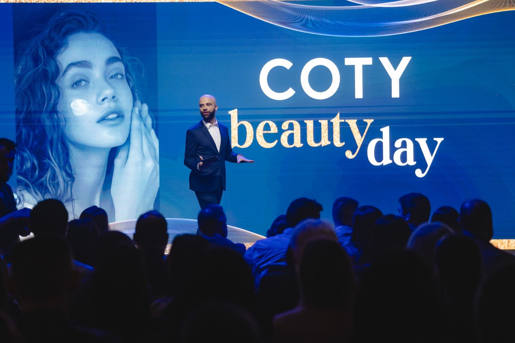 André no Coty Beauty Day